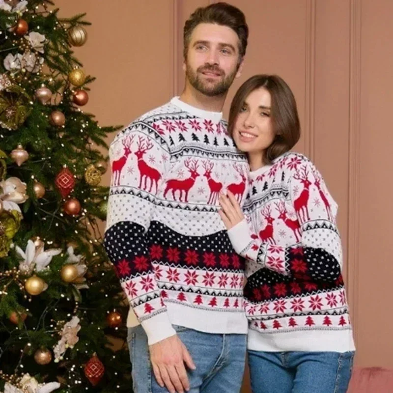 Pull de Noël Couple Motif Renne Rouge et Blanc