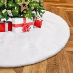Cache pied de sapin blanc