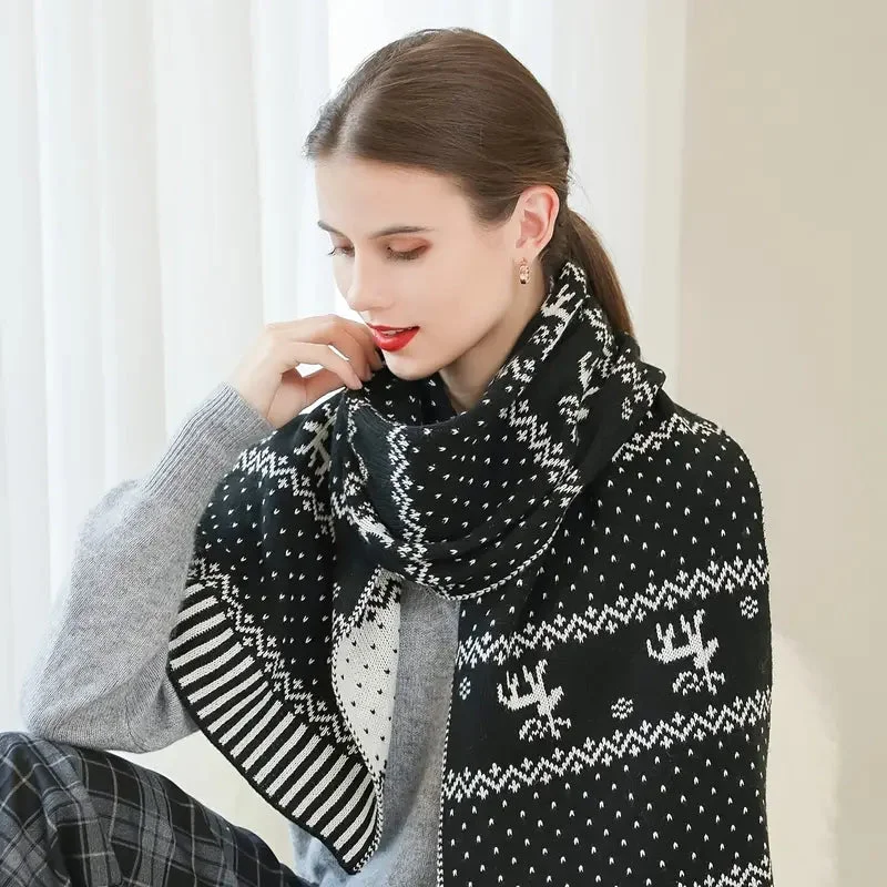 Écharpe de Noël Noir en usage