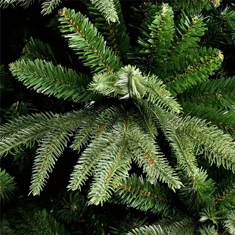 Sapin de Noël artificiel en intérieur