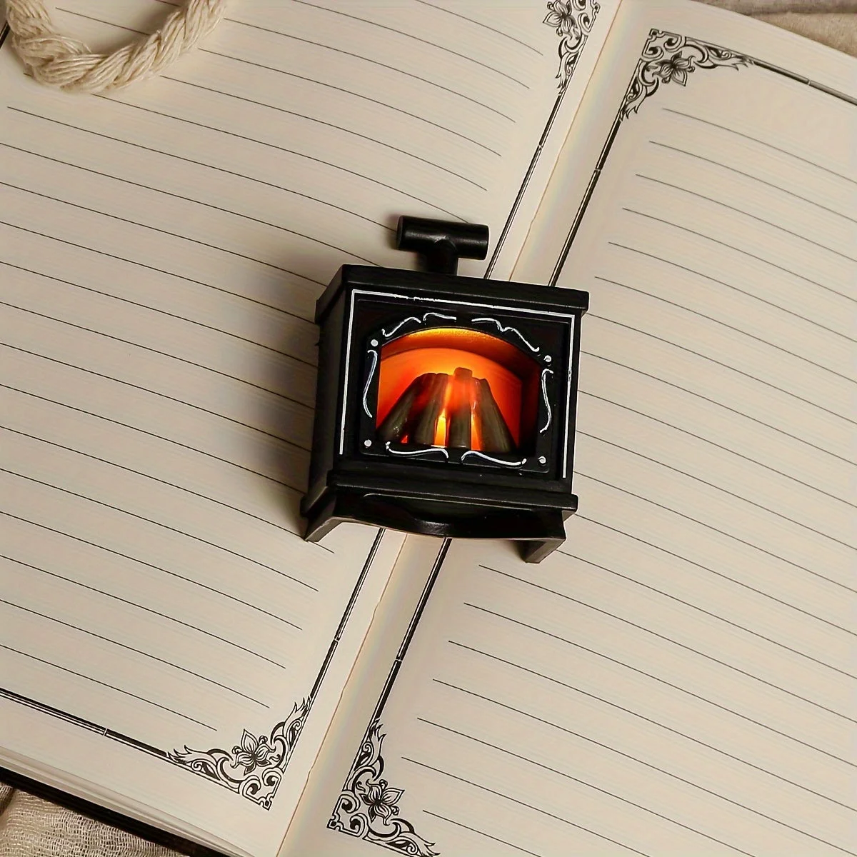 Détails de la fausse cheminée lumineuse