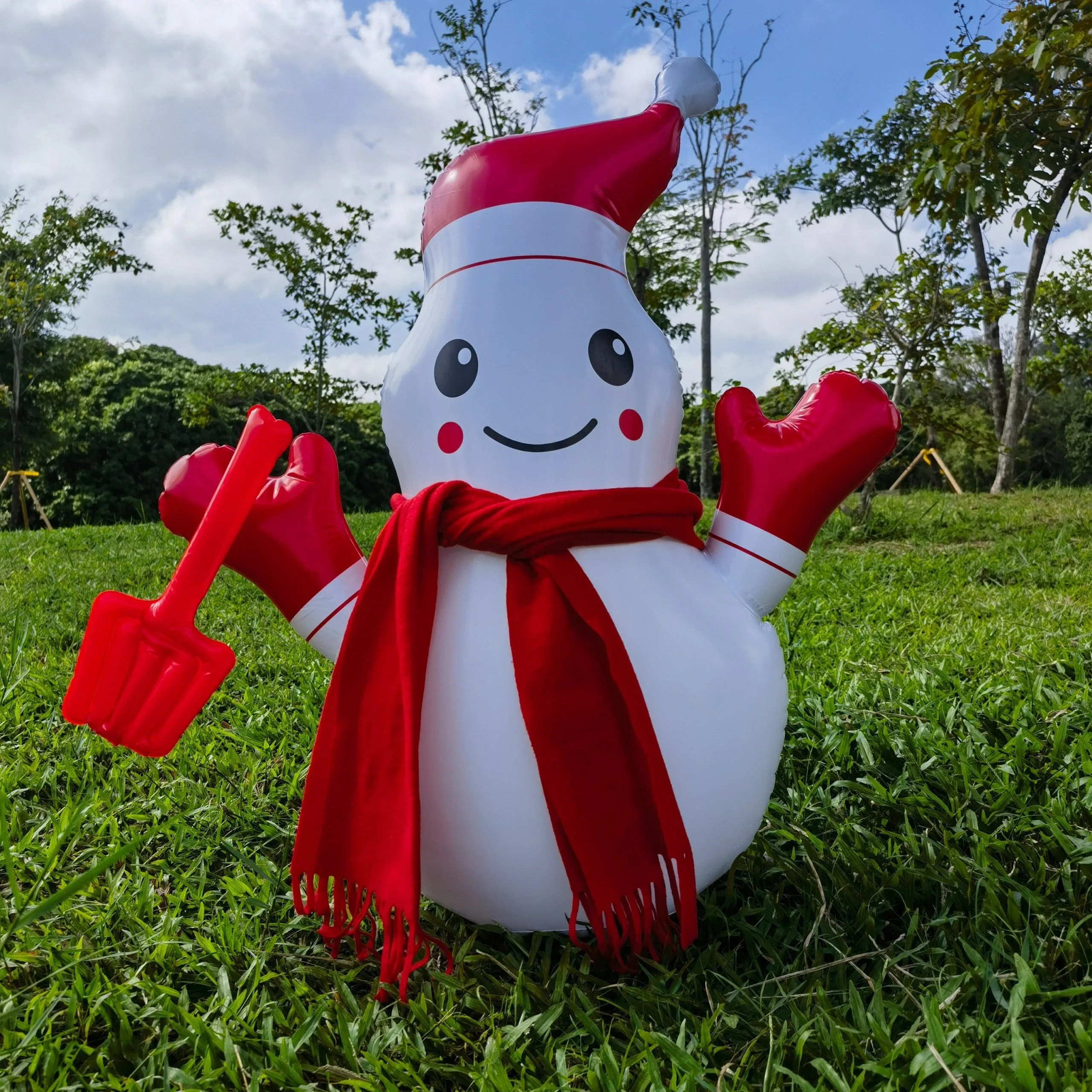 Père Noël et Bonhomme de Neige Gonflable